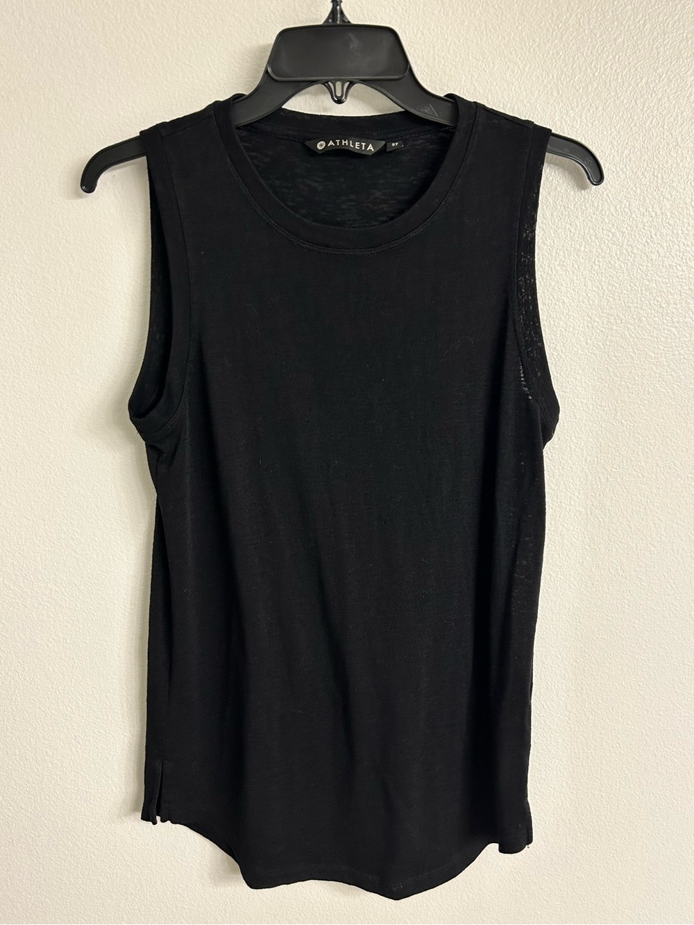 Athleta | Breezy Tank in Black